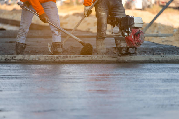 Best Local Concrete Companies  in Diamond Ridge, AK